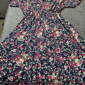 Tracy Richard women’s Charming Floral  Dress Navy and Pink size 18
